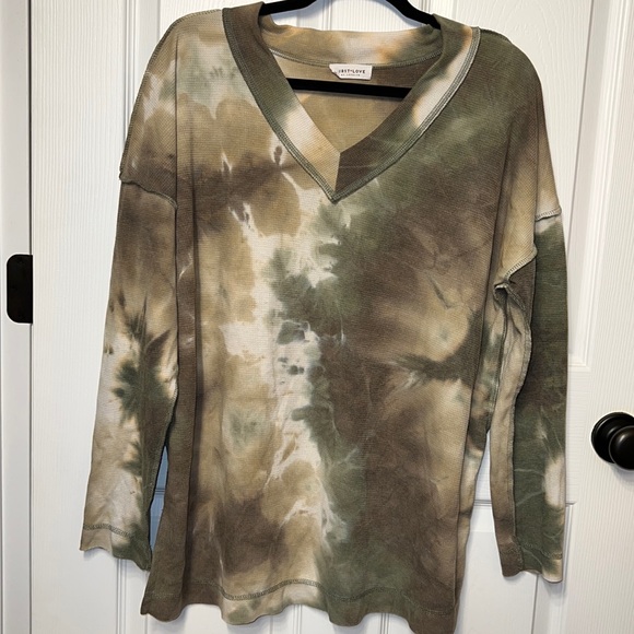 First Love camouflage top - Picture 2 of 6